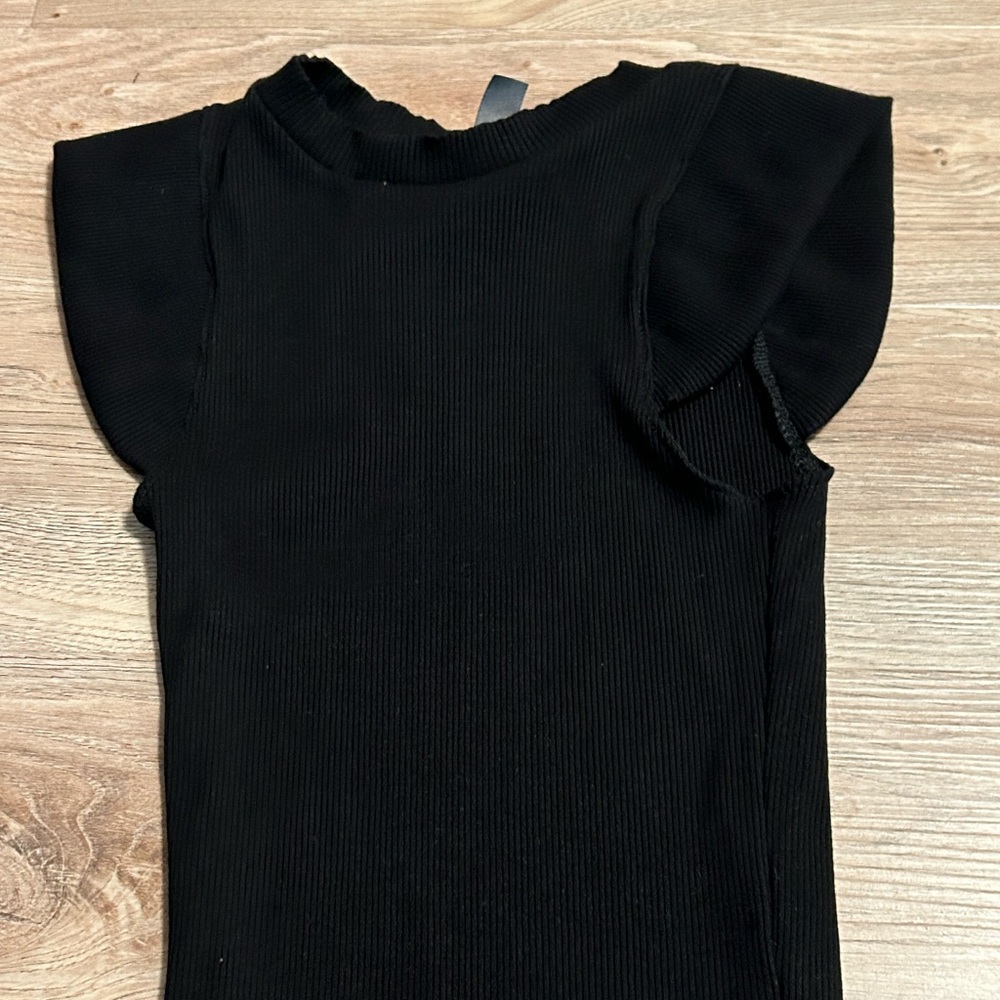 Ella Flutter Sleeve Rib-Knit Top